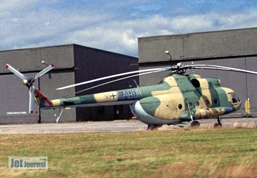 93+82, ex. 135 schwarz NVA, Mi-8TB