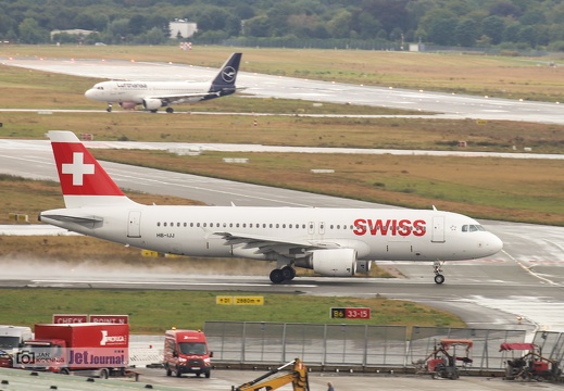 HB-IJJ, Airbus A320-214, Swiss