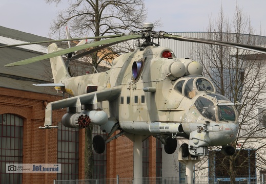 442 schwarz, Mi-24P, ex. LSK NVA