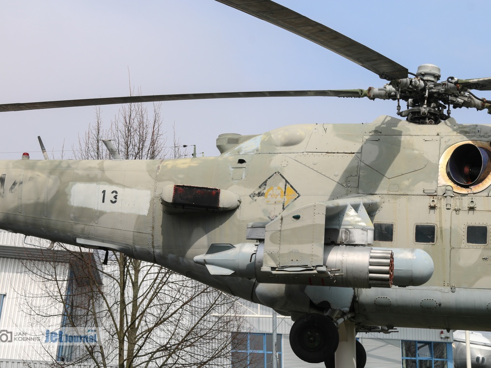 442 schwarz, Mi-24P, ex. LSK NVA