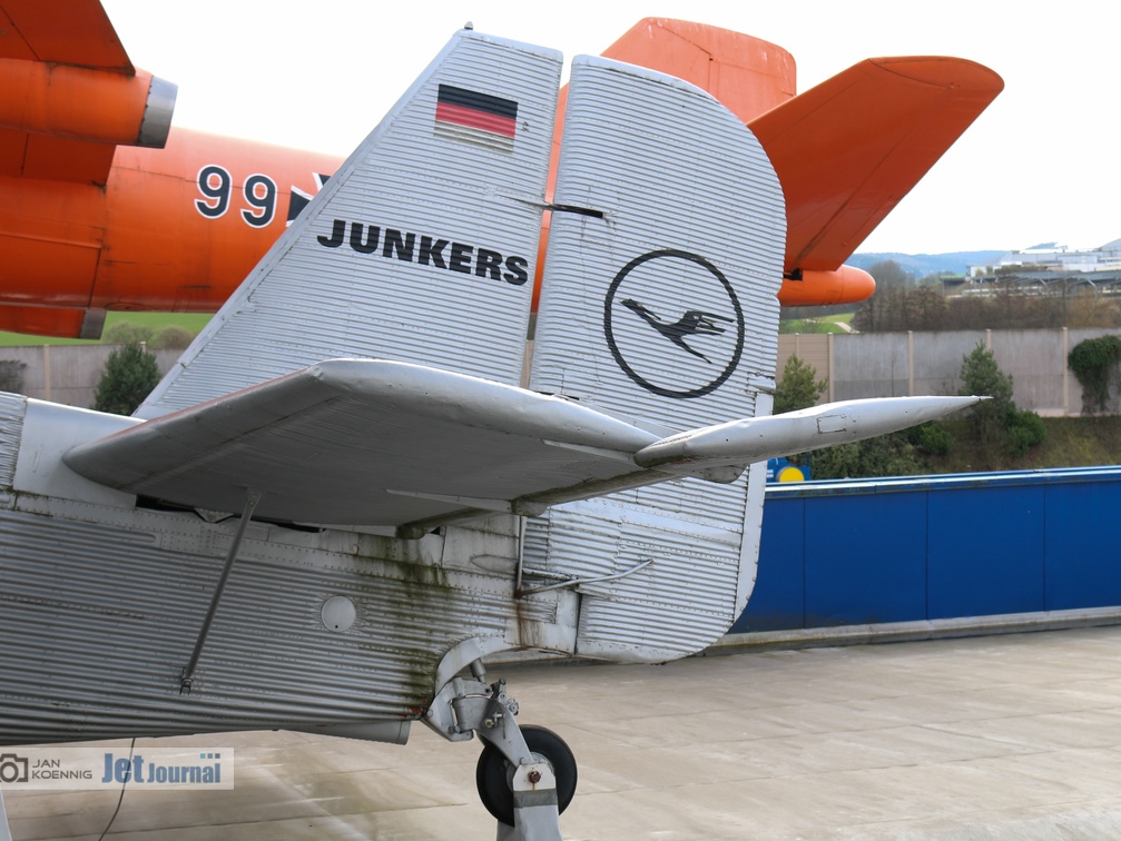 D-2527 fake, D-CIAL, CASA-352L / Ju-52, Heckansicht