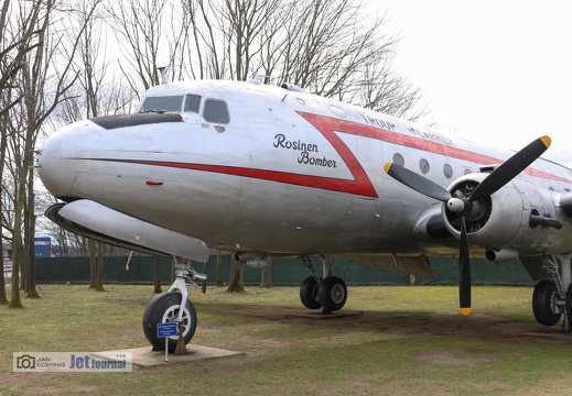 44-9063, C-54 Skymaster, Bugbereich