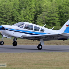 D-EHFF, Piper PA-28R