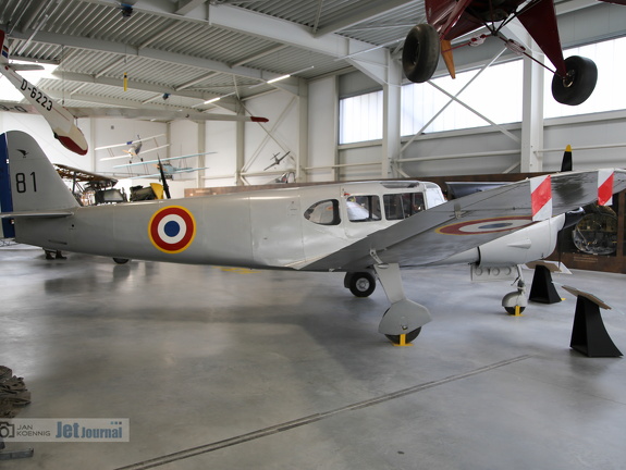 81 schwarz, Nord 1101 (2272 Besuche) 81 schwarz, Nord 1101