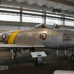 FU-972 (false), Canadair CL-13B Sabre 6 (1335 visitas) Falschbemalung als U.S.A.F. FU-972, ex. Deutsche Luftwaffe JA+111, JA-110, JB-112 FU-972 (false), Canadair CL-13B Sabre 6