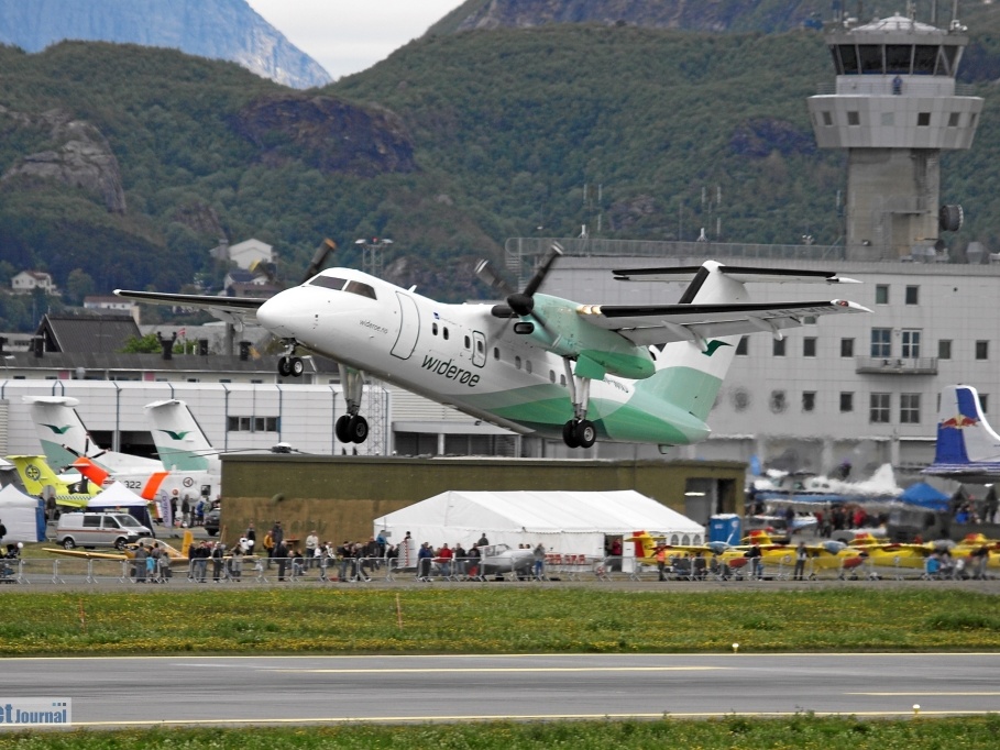 LN-WIU DHC-8 102A WF