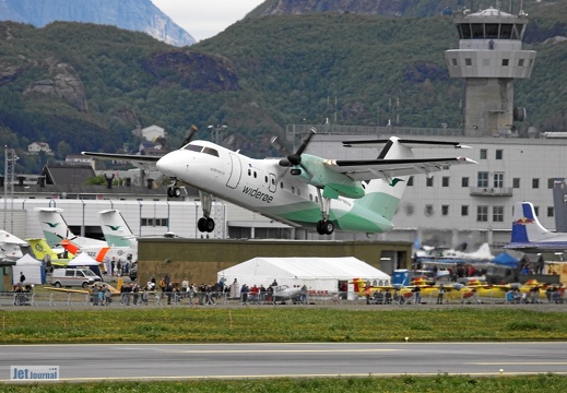 LN-WIU DHC-8 102A WF