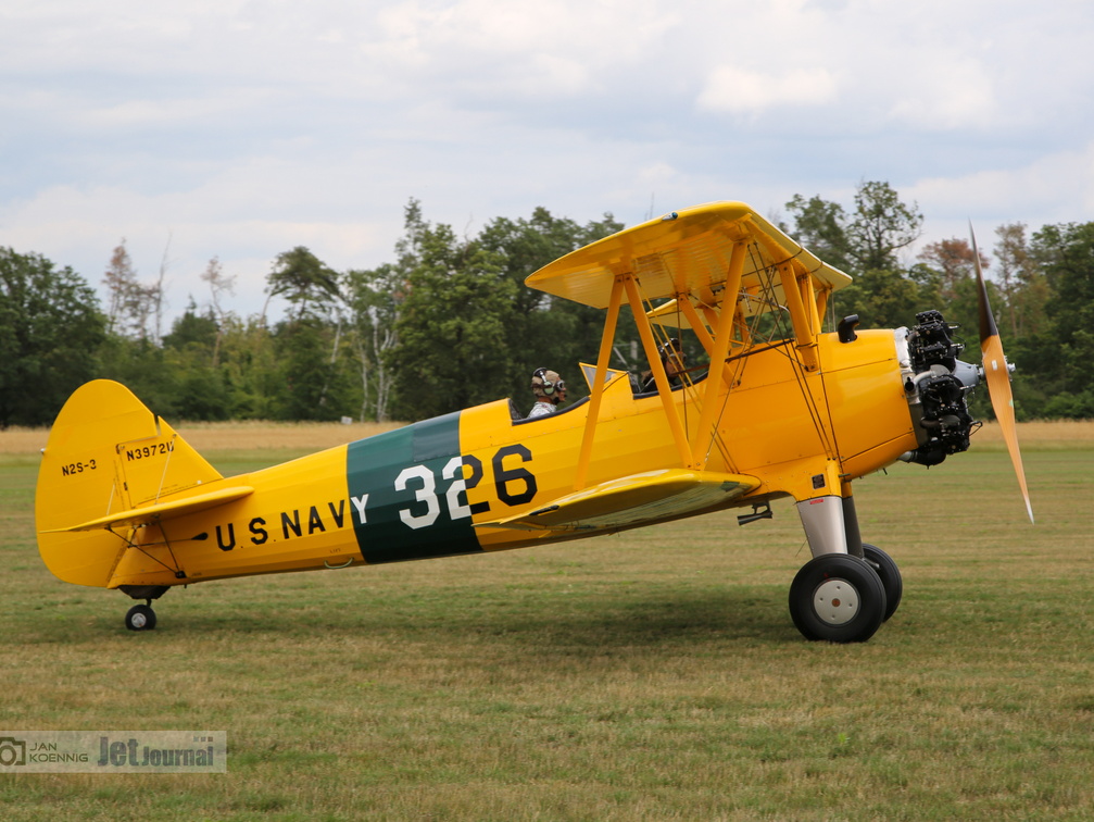 N3972U, N2S-3 Stearmen