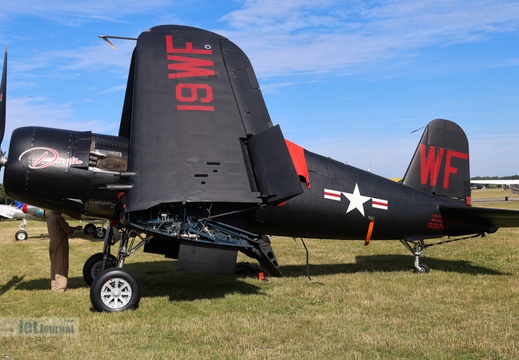 D-FCOR, Chance Vought F4U-5NL Corsair