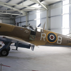 EN199 R-B, Supermarine Spitfire LF Mk. IX, Royal Air Force (1610 návštěv) EN199 R-B, Supermarine Spitfire LF Mk. IX, Royal Air Force