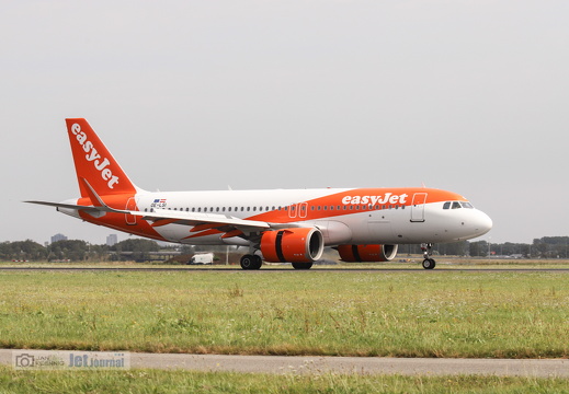 OE-LSI, Airbus A320-251, easyJet