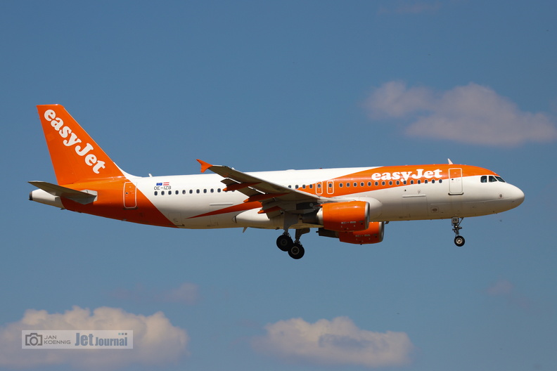 a320-214-oeizb-ber-2022-15c.jpg