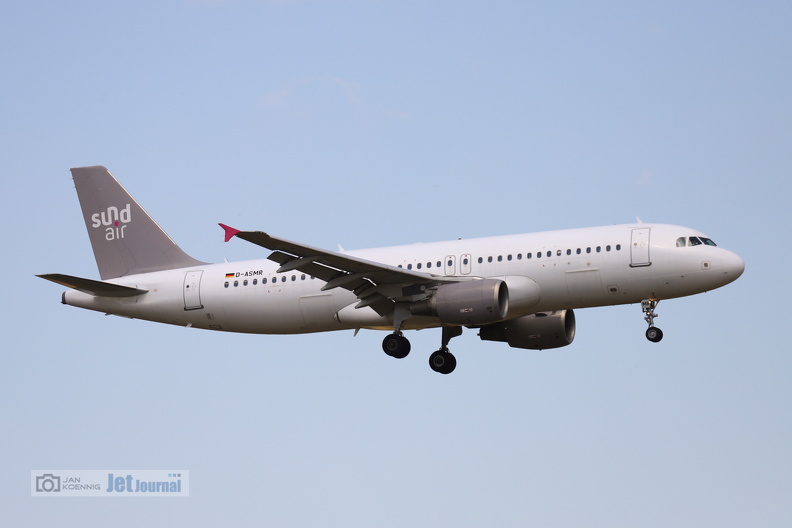 a320-214-dasmr-ber-2022-15c.jpg