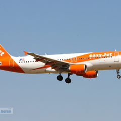 OE-IZU, Airbus A320-214, easyJet