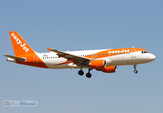 OE-IZU, Airbus A320-214, easyJet