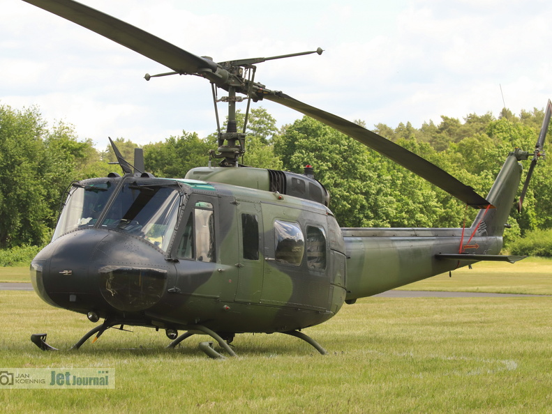 SP-YHH, Bell UH-1D