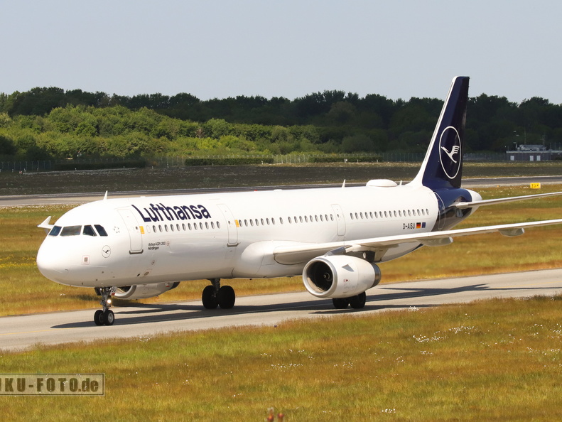 D-AISU, Airbus A321-231, Deutsche Lufthansa (52 visingar) Du kannst eine Datei zu diesem Foto zur eigenen Verwendung erwerben: 
Klicke hier, um die Webseite ... D-AISU, Airbus A321-231, Deutsche Lufthansa
