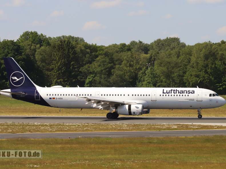 D-AISU, Airbus A321-231, Deutsche Lufthansa (236 visite) Du kannst eine Datei zu diesem Foto zur eigenen Verwendung erwerben: 
Klicke hier, um die Webseite ... D-AISU, Airbus A321-231, Deutsche Lufthansa