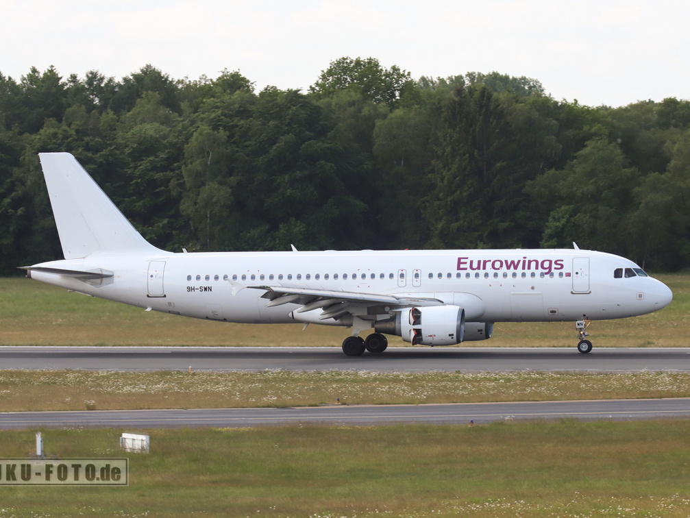 9H-SWN, Airbus A320-214, Avion Express Malta für Eurowings