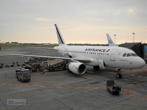F-GUGP A318-111 Air France CPH (1203 visingar) F-GUGP A318-111 Air France CPH
