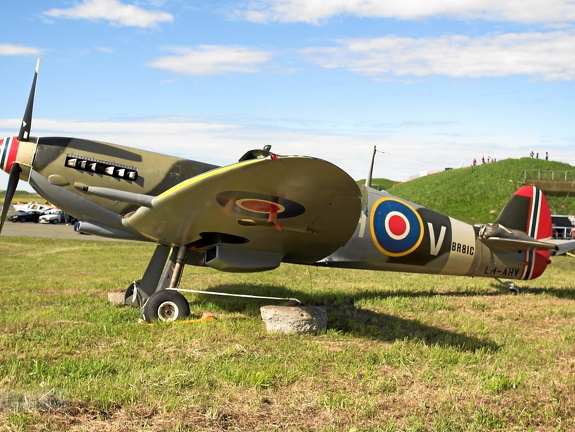 LN-AHV Thunderwings Spitfire MK 9 (2257 visits) LN-AHV Thunderwings Spitfire MK 9