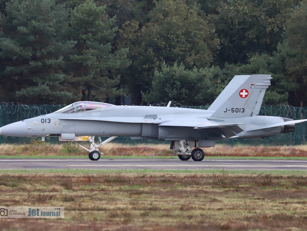 J-5013, F/A-18C, Swiss Air Force (54 visits) J-5013, F/A-18C, Swiss Air Force