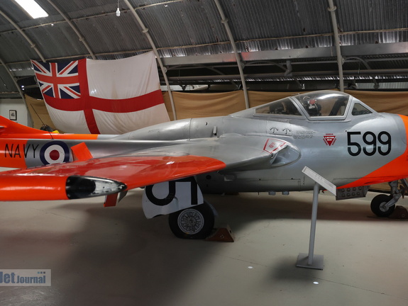WZ-550, 599-HF, De Havilland Vampire T.11 (752 visitas) WZ-550, 599-HF, De Havilland Vampire T.11