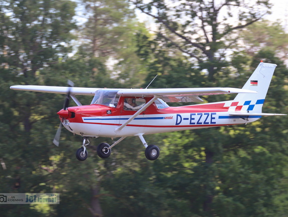 D-EZZE, Reims Cessna FRA-150M (24 odwiedzin) D-EZZE, Reims Cessna FRA-150M