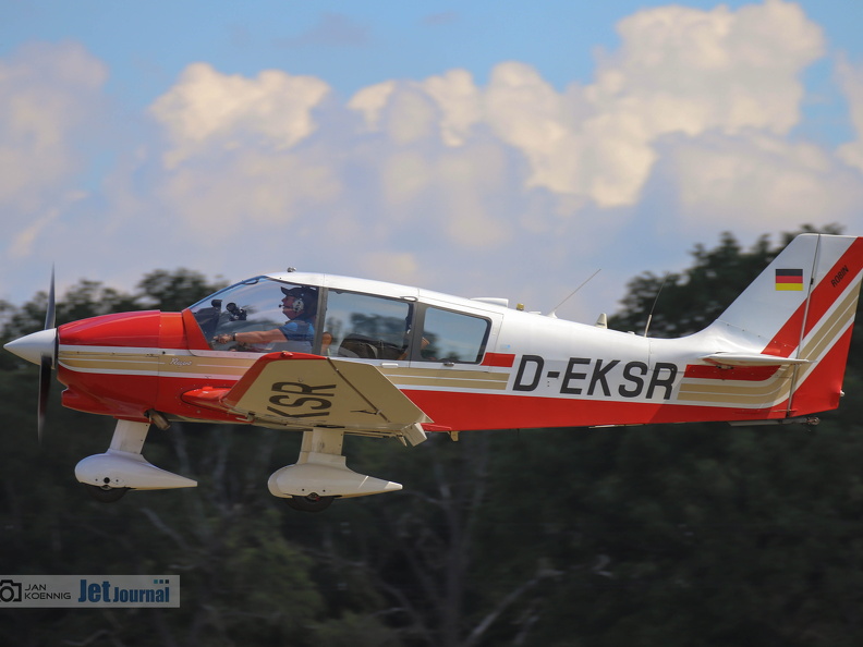 D-EKSR, Robin DR-400/180S (51 visites) D-EKSR, Robin DR-400/180S