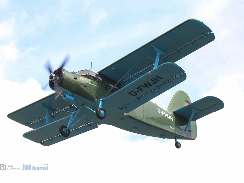 D-FWJH, Antonow An-2TD (86 visits) Du kannst eine Datei zu diesem Foto zur eigenen Verwendung erwerben:
Klicke hier, um die Webseite ... D-FWJH, Antonow An-2TD